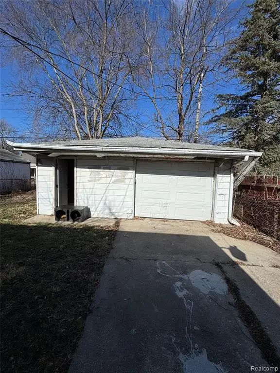 11017 Worden, Detroit, MI 48224 - #3