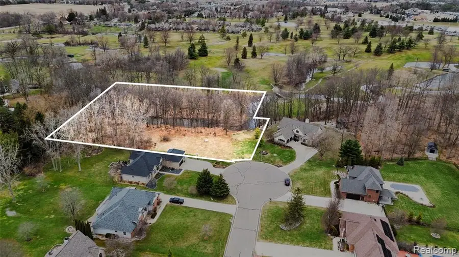 9519 Country Club, Davison, MI 48423 - #2