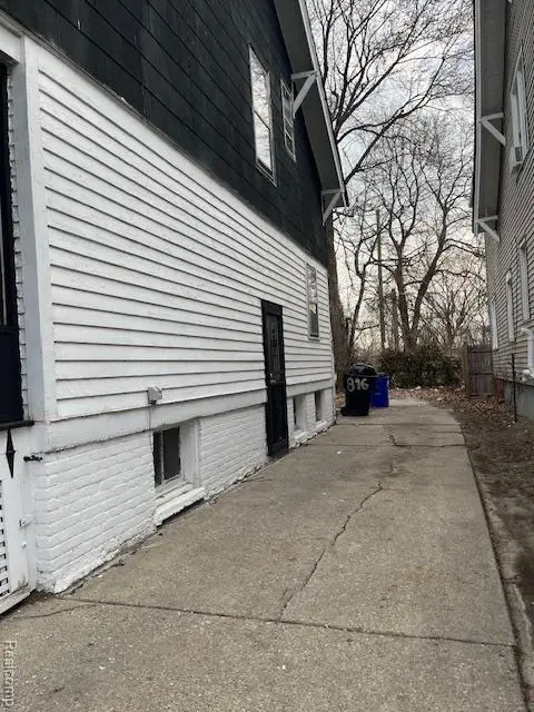 816 Algonquin, Detroit, MI 48215 - #2