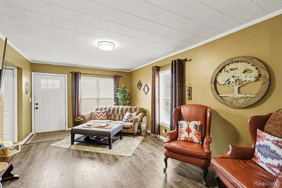 507 N Walnut, Fenton, MI 48430 - #2