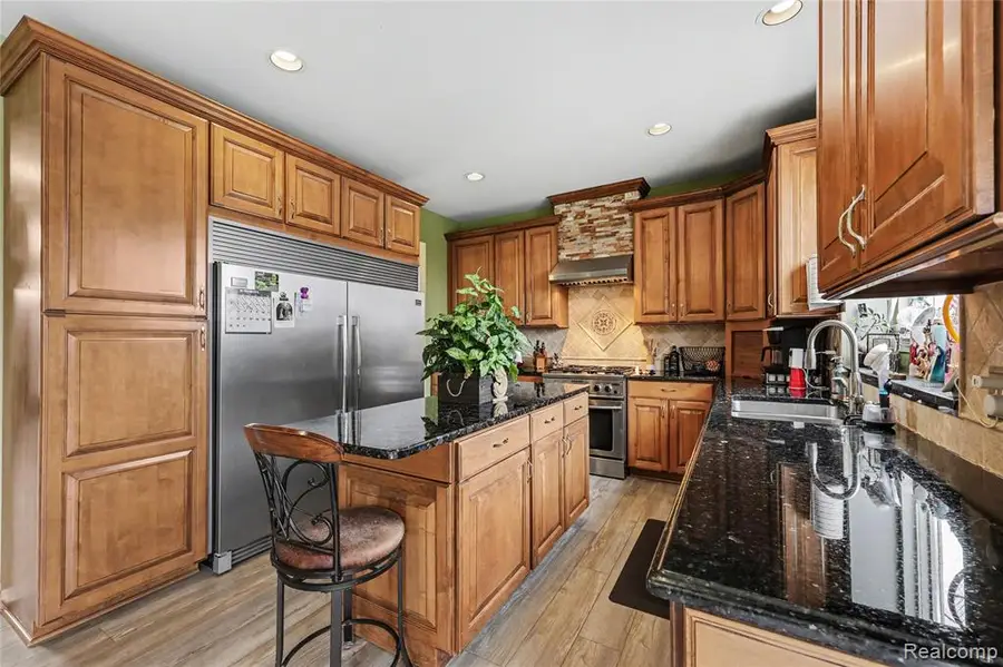 50414 Greycoat, Macomb, MI 48044 - #2