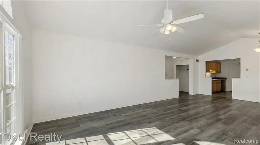 28263 Oakmonte, New Hudson, MI 48165 - #3