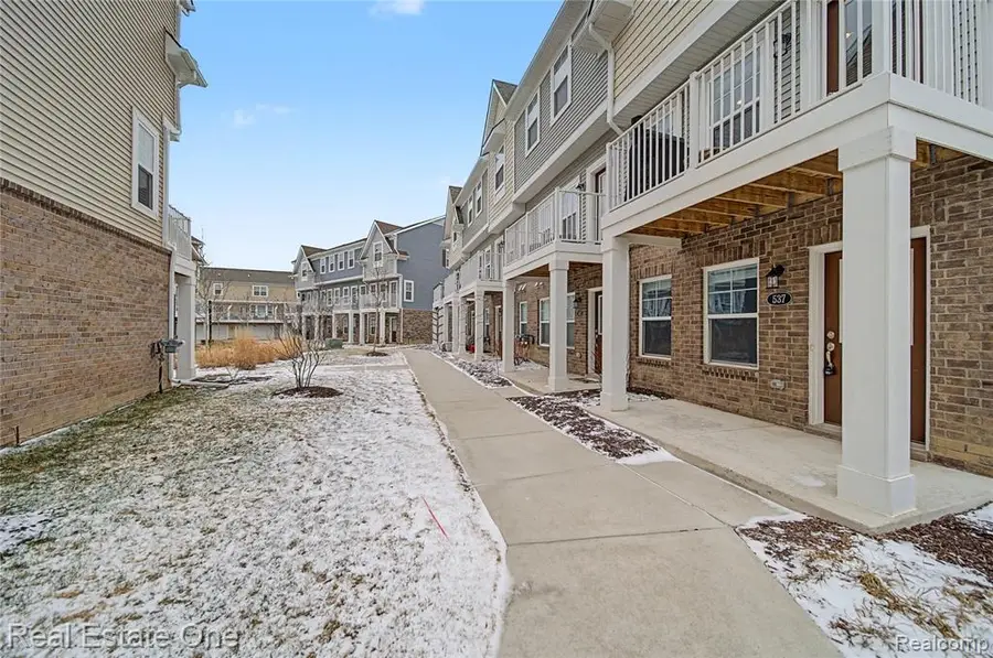 537 Anne, Brighton, MI 48116 - #2