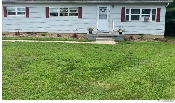 3359 Luce, Flushing, MI 48433