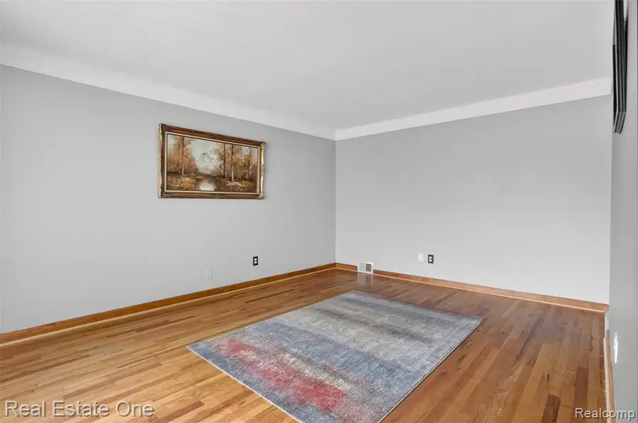 8232 Hillcrest, Westland, MI 48185 - #2