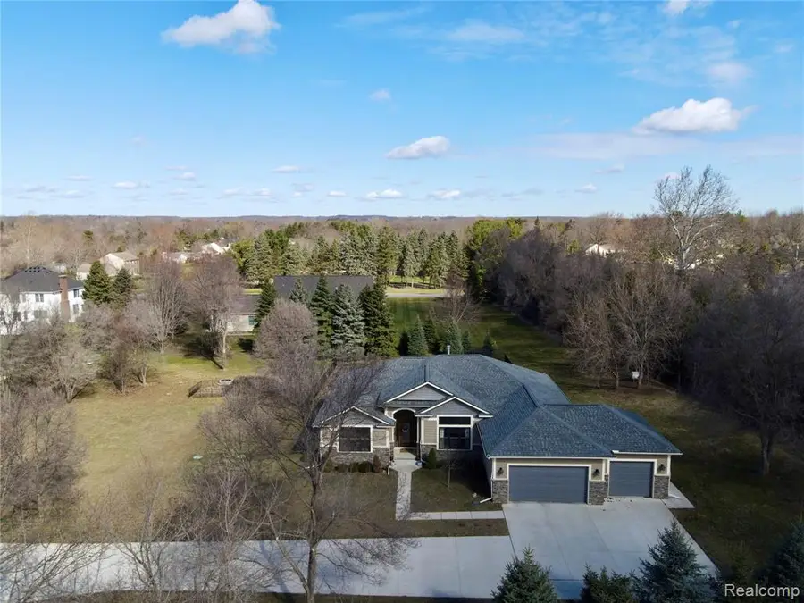 3510 Textile, Saline, MI 48176 - #2