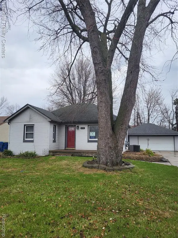 29780 Lorraine, Warren, MI 48093