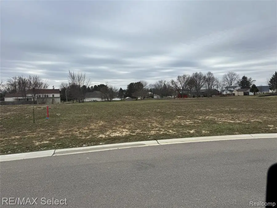 5421 Spring Meadows Way #7, Linden, MI 48451 - #2