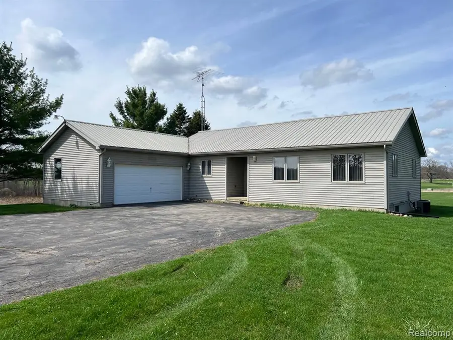 4198 Mcdowell, Lapeer, MI 48446 - #3