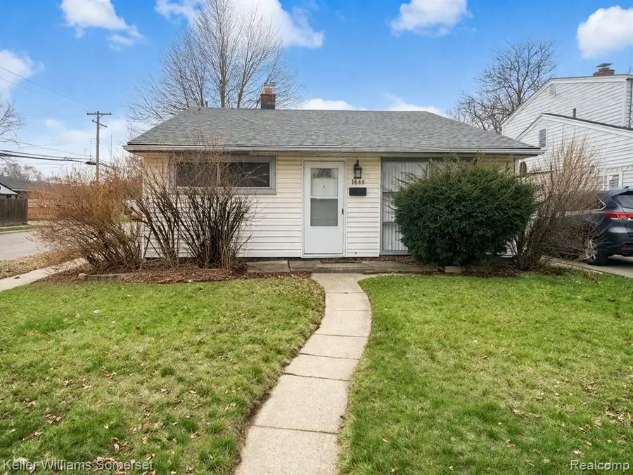 1644 E Goulson, Hazel Park, MI 48030 - #2