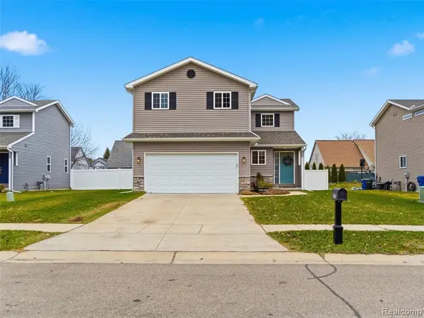 250 Fountain Park, Waterford, MI 48327