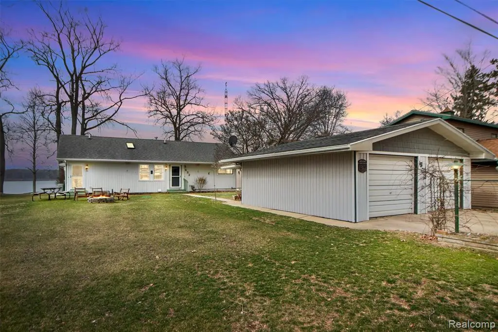 632 Dorbert, Munith, MI 49259 - #1