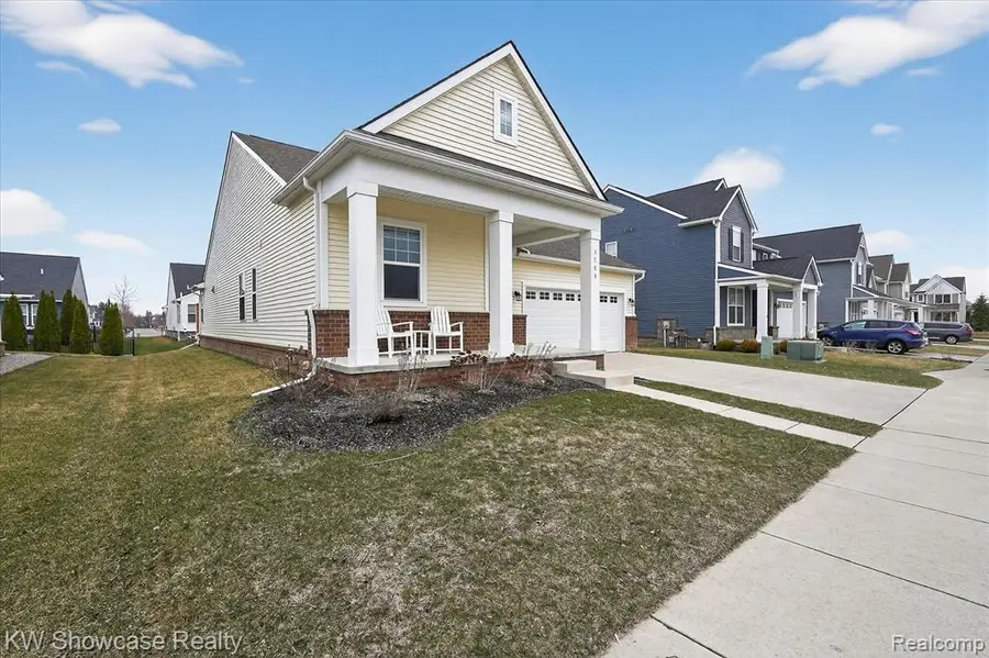 3108 Theodore, Wixom, MI 48393 - #2