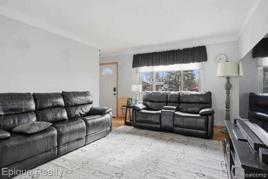 12068 Amber, Sterling Heights, MI 48312 - #3