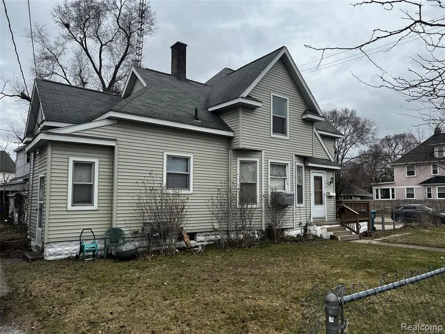 1411 5th, Muskegon, MI 49441 - #2