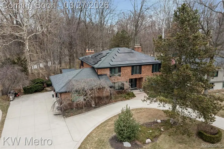 38890 Santa Barbara, Clinton Township, MI 48036 - #3