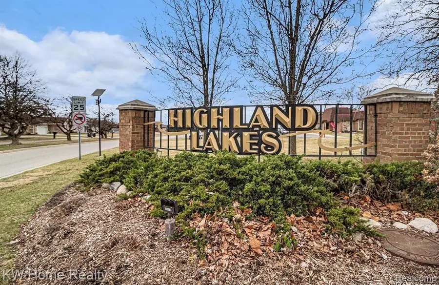 19623 Neptune, Northville, MI 48167 - #2