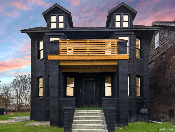 2547 Elmhurst, Detroit, MI 48206