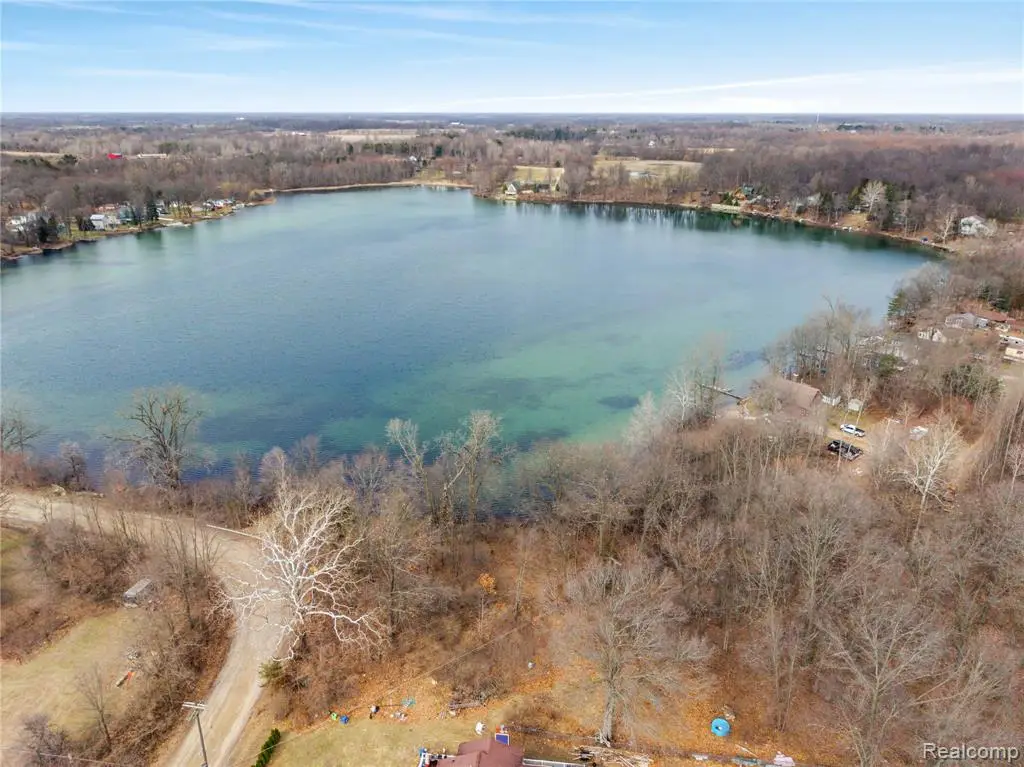 15177 Mccaslin Lake, Linden, MI 48451 - #1