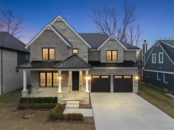 2182 Buckingham, Birmingham, MI 48009