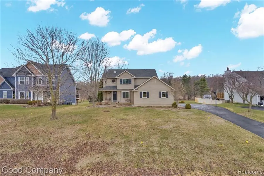 3728 Christopher, Brighton, MI 48114 - #3