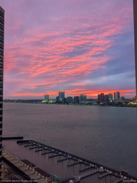 300 Riverfront #14-G, Detroit, MI 48226 - #2