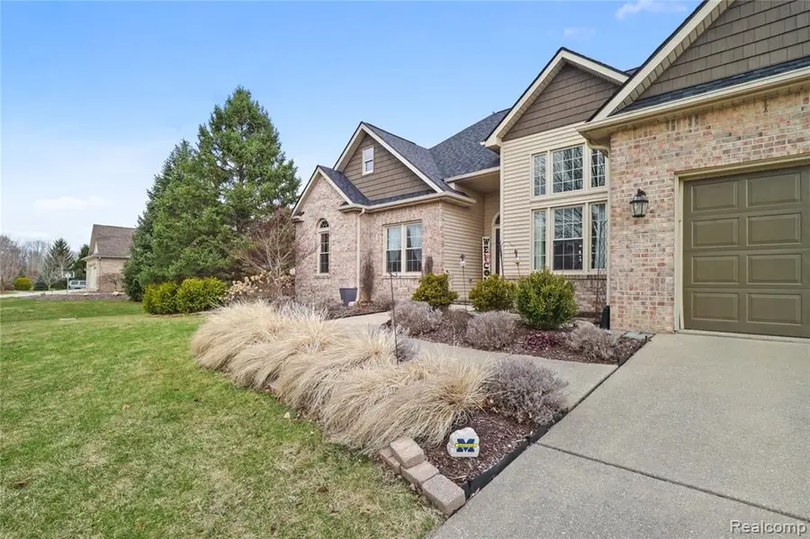 6415 Wailea, Grand Blanc, MI 48439 - #2
