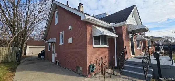 7240 Rockdale, Redford, MI 48239