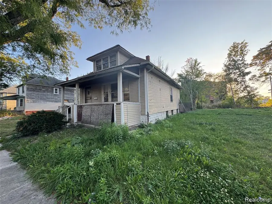 5141 Van Dyke, Detroit, MI 48213 - #2