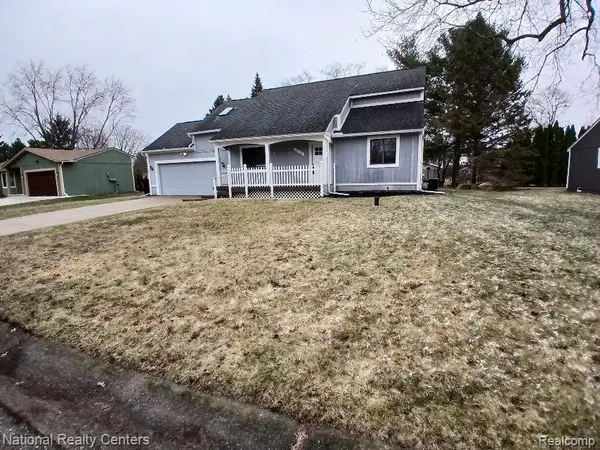 3180 Jennella, Commerce Twp, MI 48390