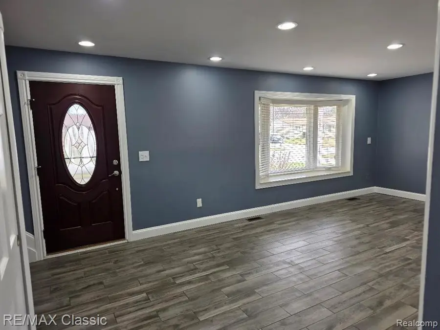 3927 Anvil, Troy, MI 48083 - #3