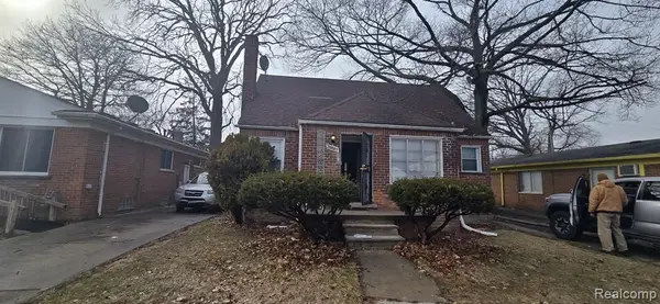 20025 Hubbell, Detroit, MI 48235