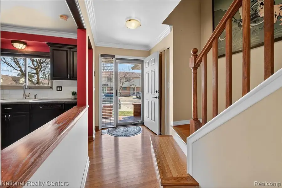 3920 Old Creek, Troy, MI 48084 - #3