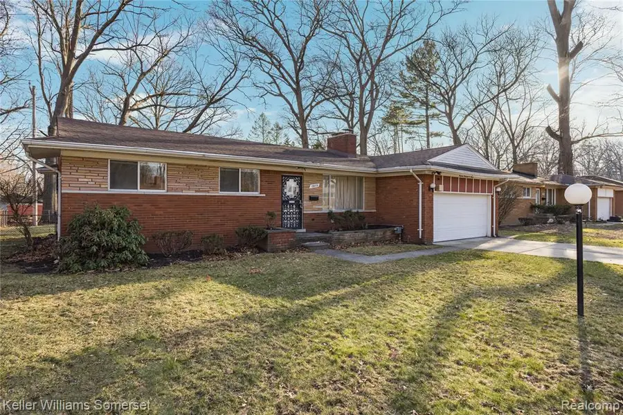 19015 Greenwald, Southfield, MI 48075 - #3