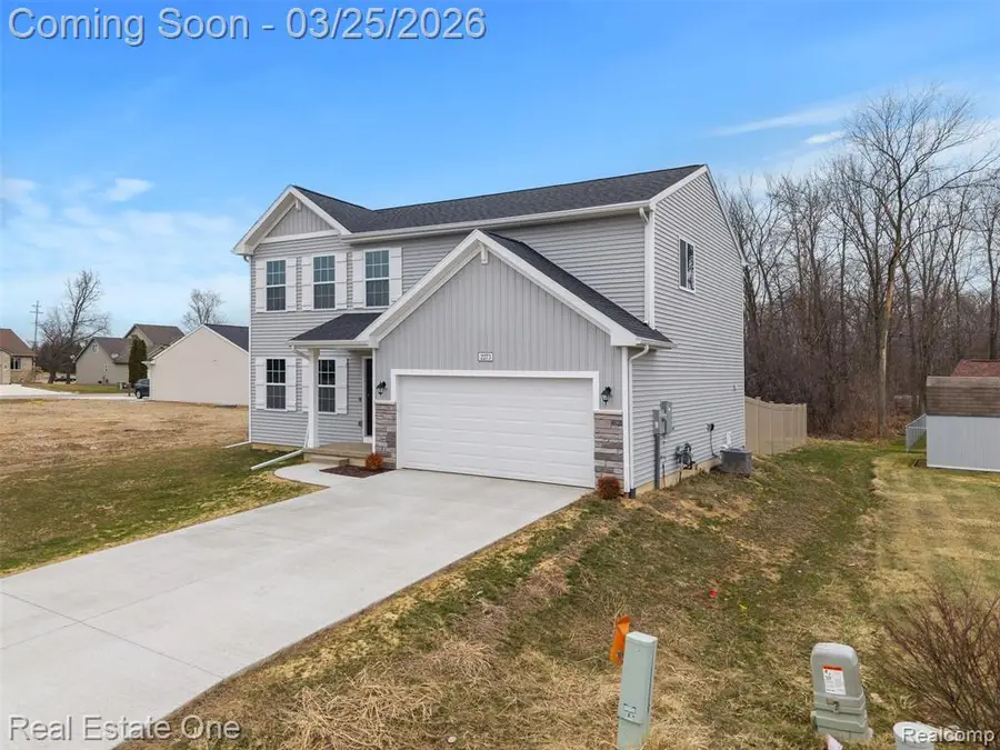 2273 Apple Tree, Burton, MI 48519 - #2