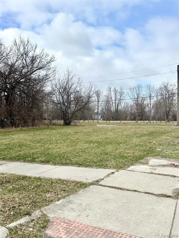 3098 Parker, Detroit, MI 48214 - #1