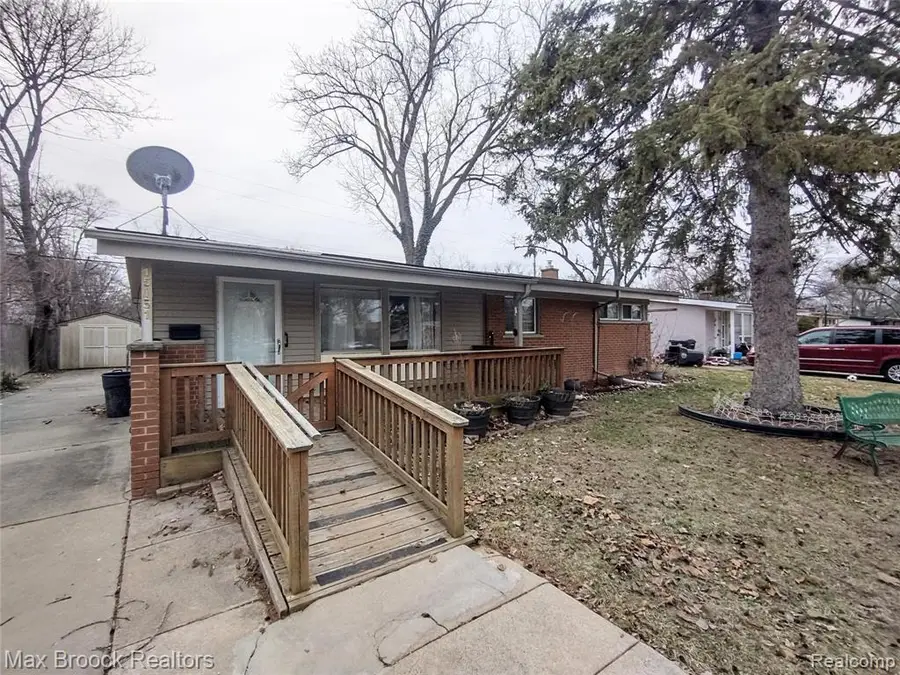 15151 Kenton, Oak Park, MI 48237 - #3