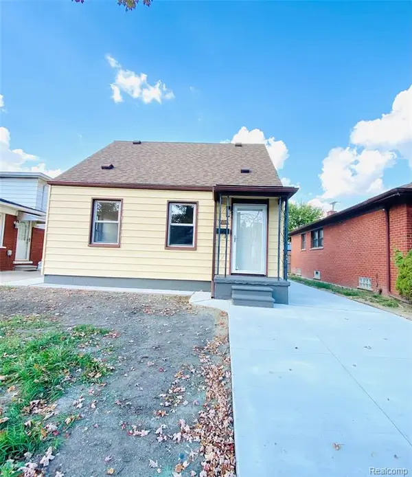 734 Highland, Wyandotte, MI 48192