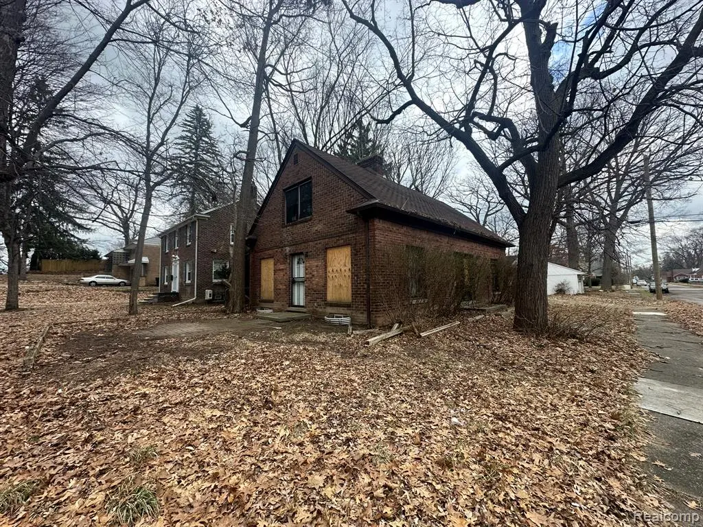 21540 Florence, Detroit, MI 48219 - #1