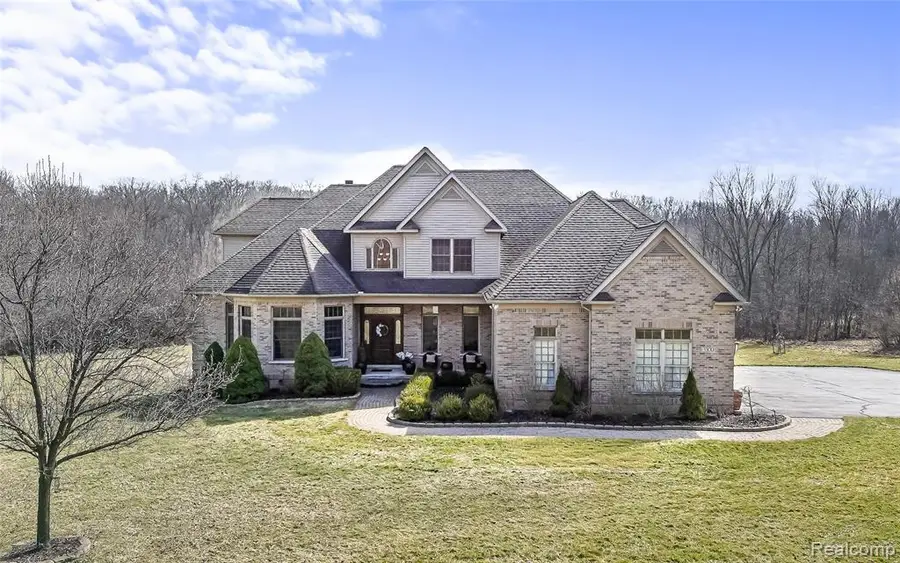 3300 Hillshire, Ypsilanti, MI 48198 - #3