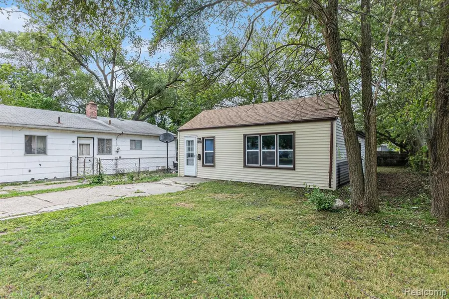 11472 Cadillac, Warren, MI 48089 - #3