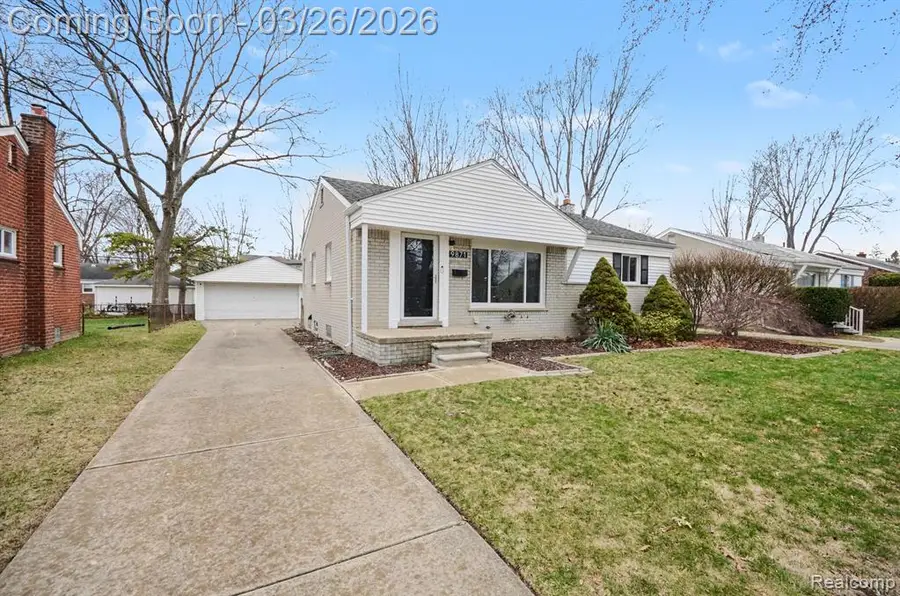 9871 Doris, Livonia, MI 48150 - #2