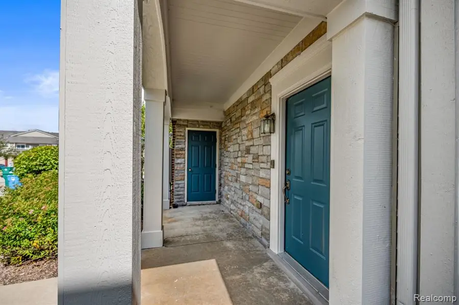 17200 Addington, Commerce Township, MI 48390 - #3