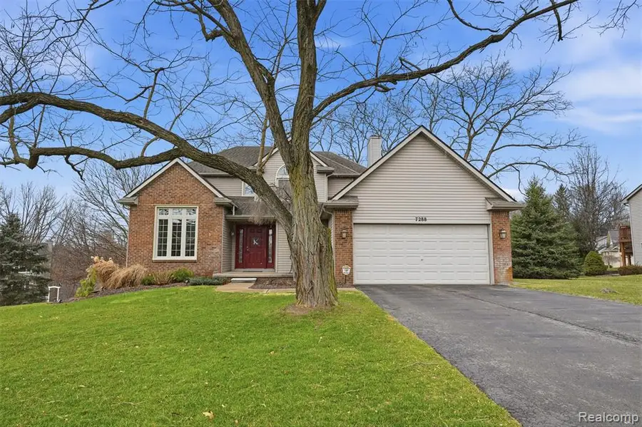 7288 Foxgate, Brighton, MI 48116 - #3