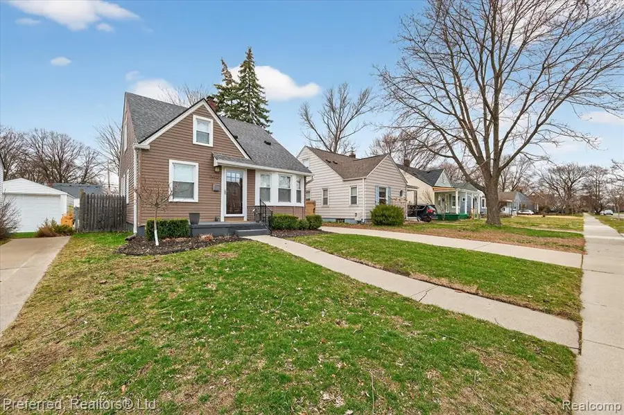 1403 N Altadena, Royal Oak, MI 48067 - #2