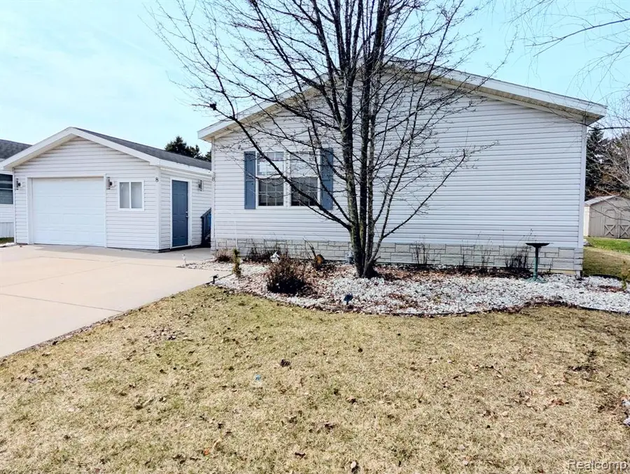 8 Brookfield, Swartz Creek, MI 48473 - #3