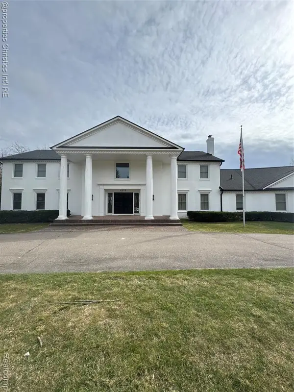 4270 Stoneleigh, Bloomfield Hills, MI 48302