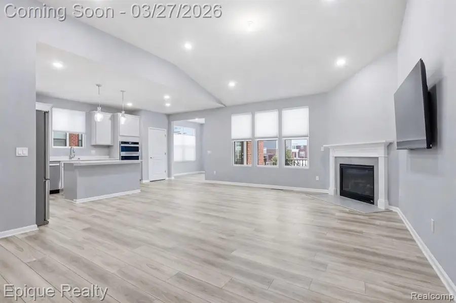 55638 Oak Pointe, Shelby, MI 48315 - #2