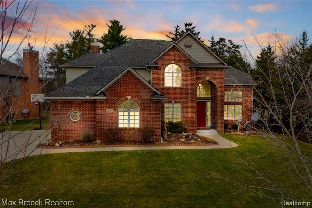 29750 Martell, Novi, MI 48377 - #1