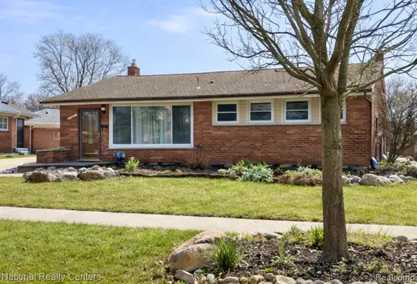 35327 W Chicago, Livonia, MI 